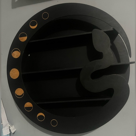 Moon snake shelf - Picture 1 of 3